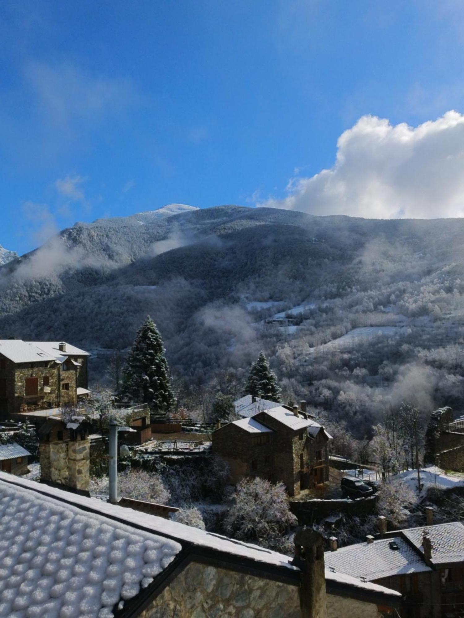 Hotel Rural L'Ortiga Blanca Queralbs Exteriér fotografie