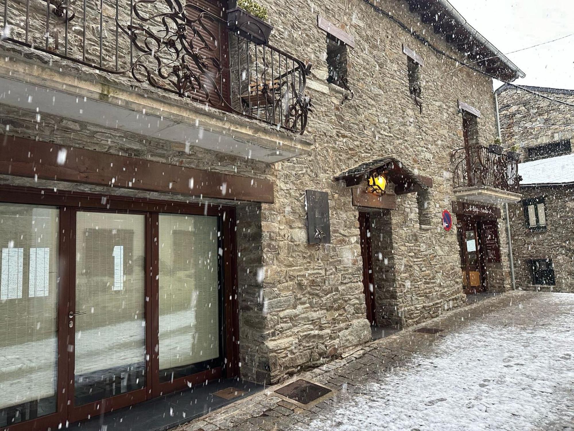 Hotel Rural L'Ortiga Blanca Queralbs Exteriér fotografie